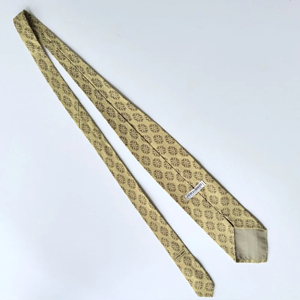Vintage Giorgio Armani Cravatte Silk Tie Made in Italy Golden Olive Khaki